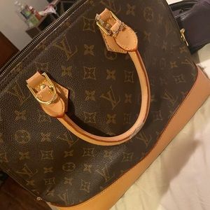 Louis Vuitton Purse
